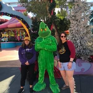 Meet your Posher, Laura